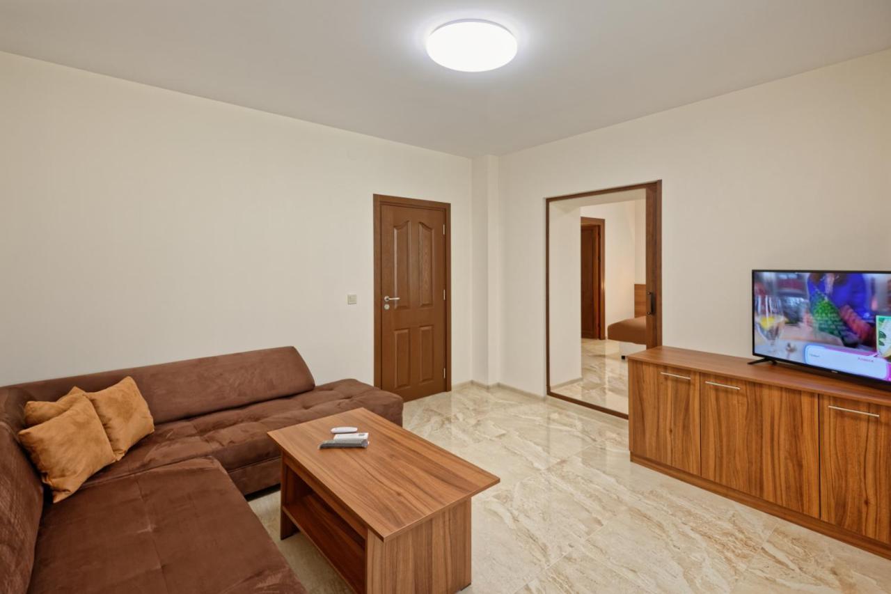 Къща За Гости Relax Hisarya Exterior foto